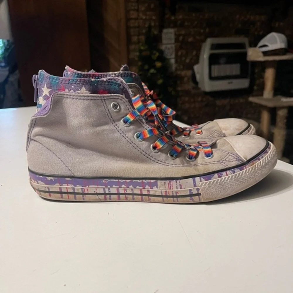 Converse Juniors Size 6 Splatter Paint Drip Double Upper Zipper Back Sneakers